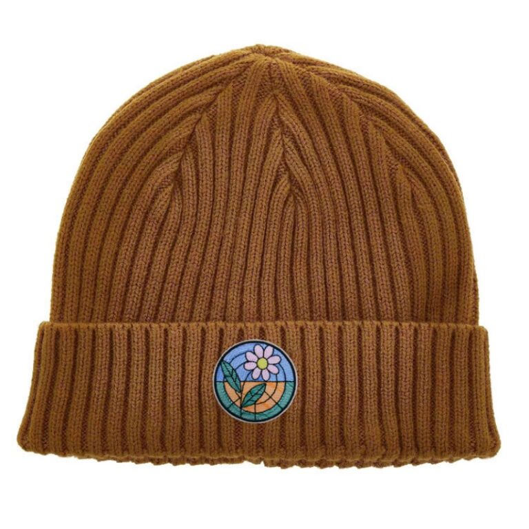 Knitted accessories factory (1)